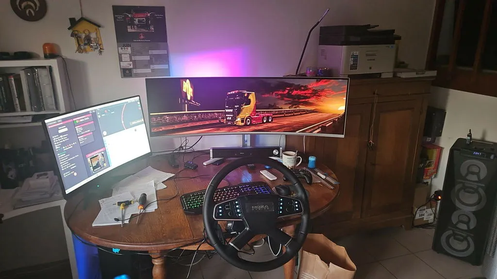 MOZA Racing R5 Bundle Truck volant + base + pédales