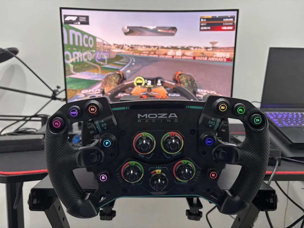 MOZA Racing GS V2P volant GT carbone microfibre