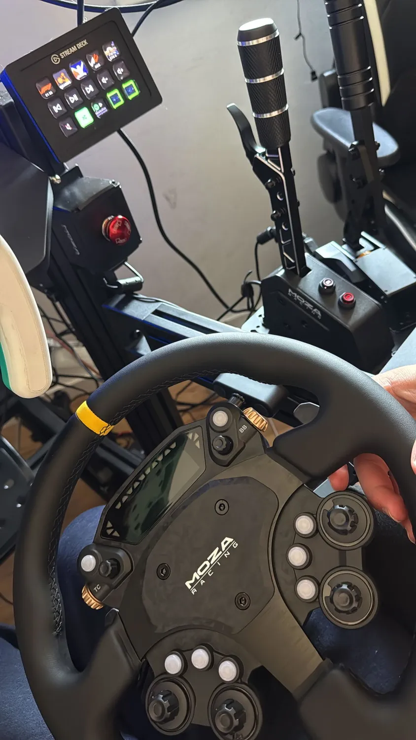 MOZA Racing E-Stop bouton arrêt urgence simracing