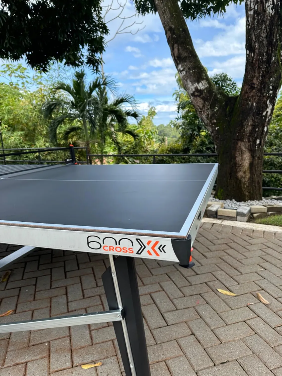 Cornilleau 600X table ping-pong extérieur bleue 7 mm