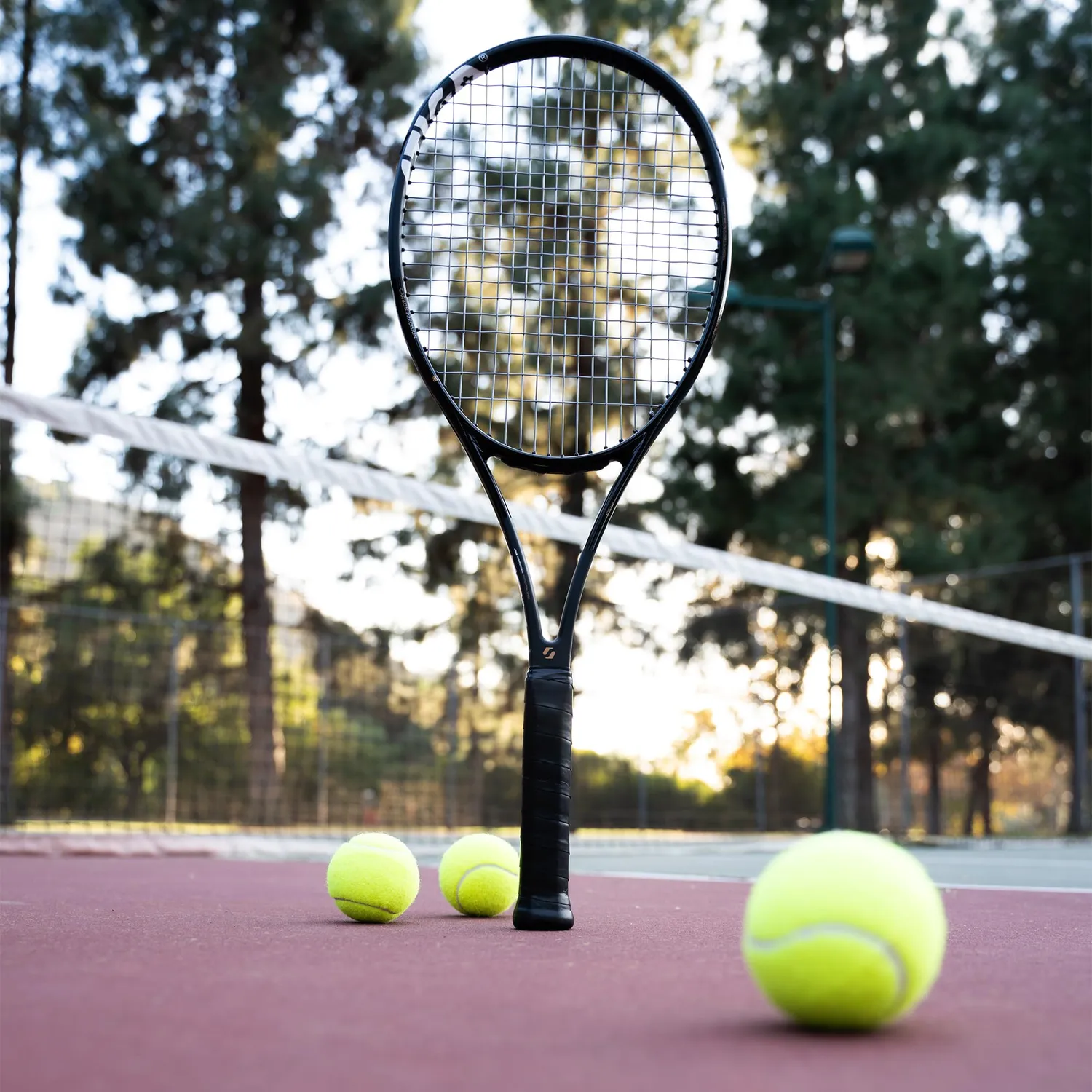 STIGA Arena Black 305 g raquette tennis contrôle