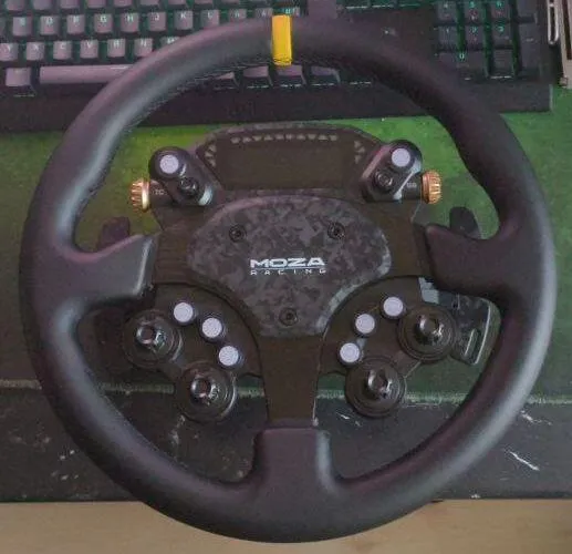 MOZA Racing CS Pro volant sim racing 325mm carbone