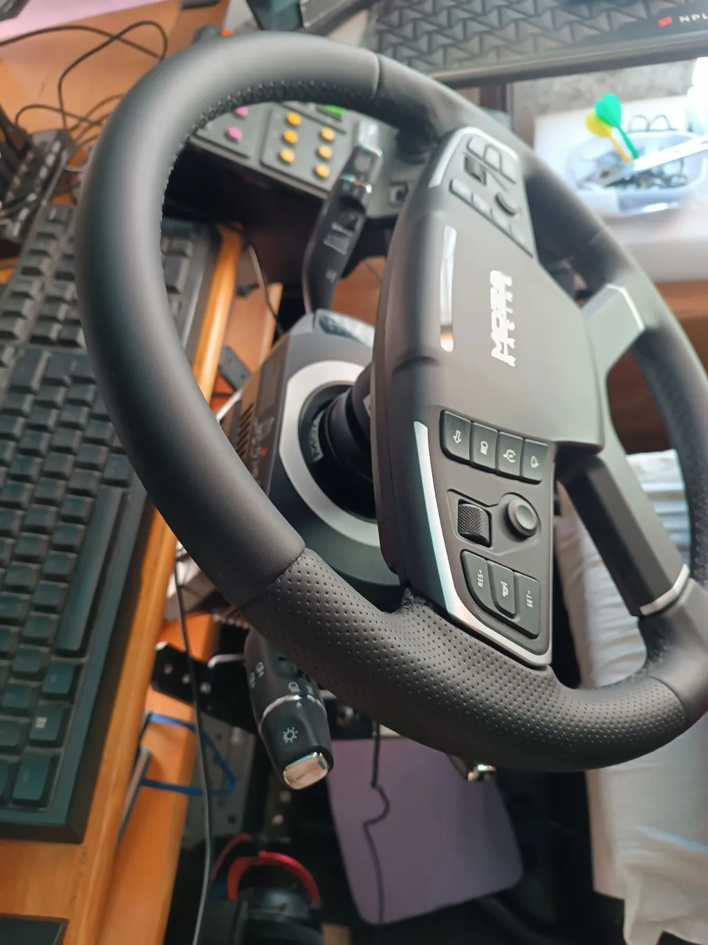 MOZA Racing R5 commodos multifonction 28 touches