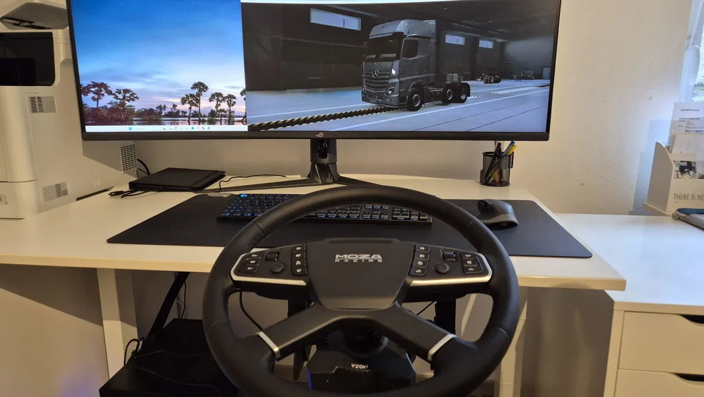 MOZA Racing R5 Bundle Truck volant + base + pédales
