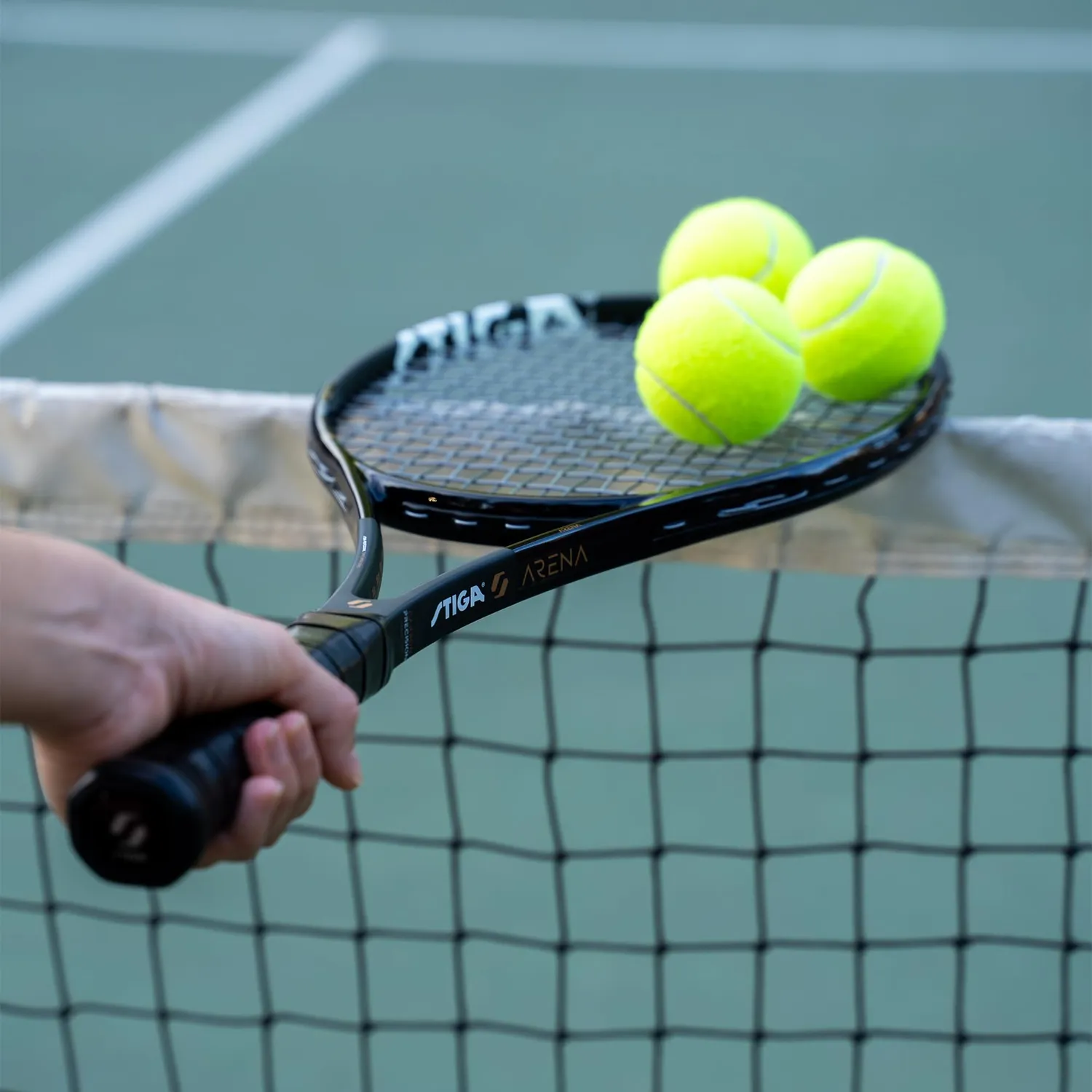 STIGA Arena Black 305 g raquette tennis contrôle