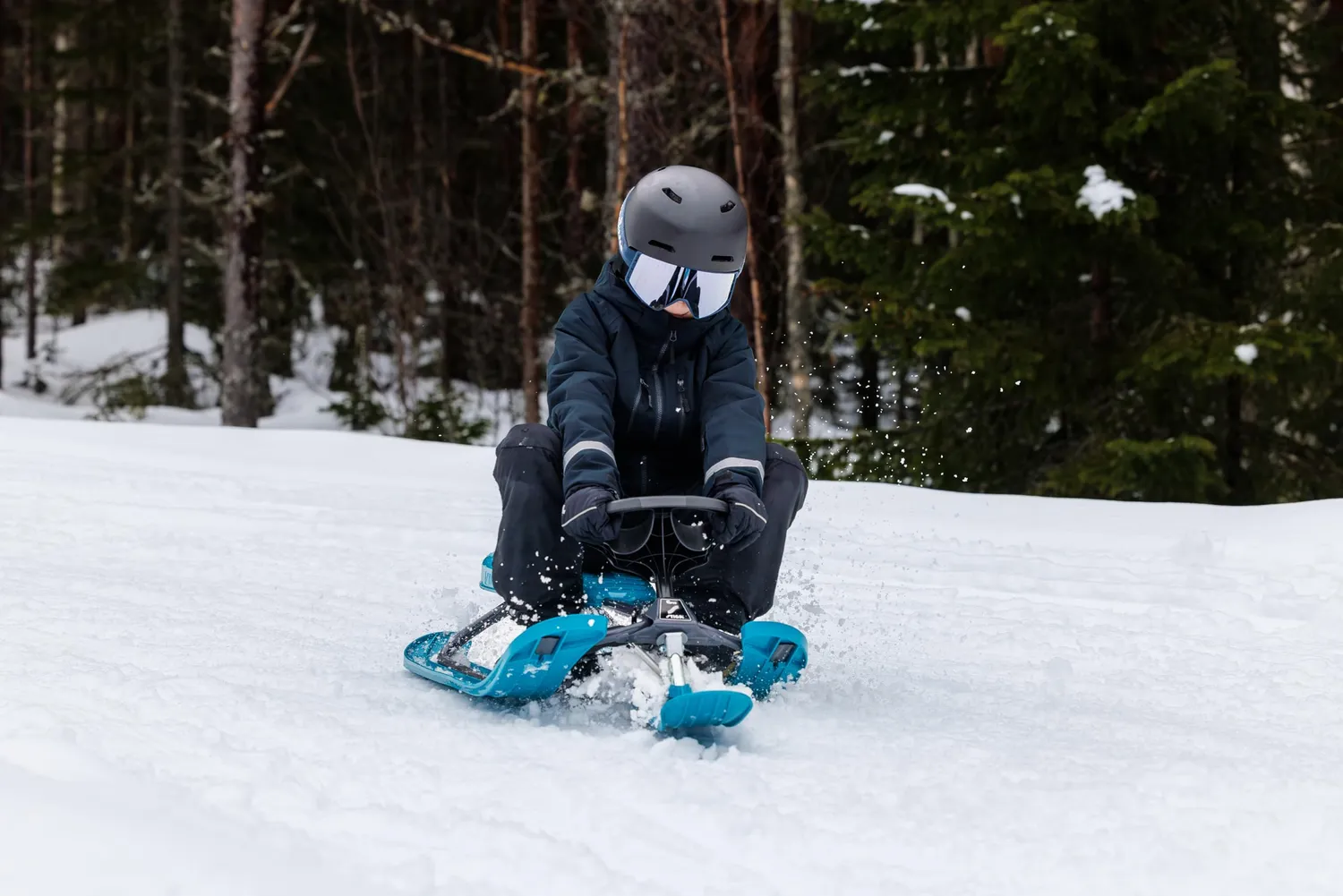 STIGA Snowracer Curve luge à volant frein acier 90 kg