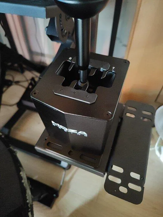 MOZA Racing HGP levier vitesse simracing 7+1 alu