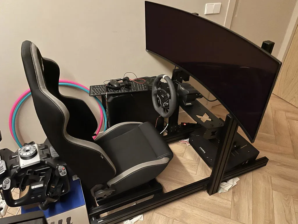 MOZA Racing R3 bundle volant + pédales PC force feedback