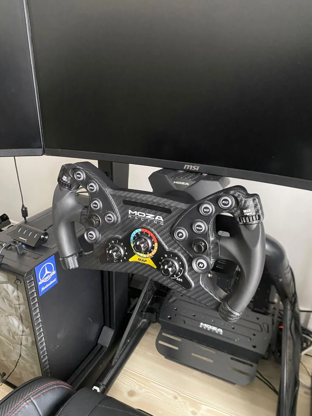 MOZA Racing KS volant GT 300 mm carbone