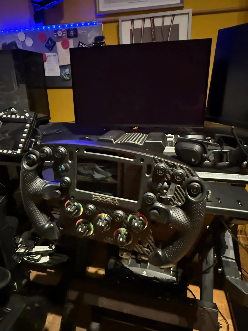 MOZA Racing FSR2 volant formula écran 4,3 pouces