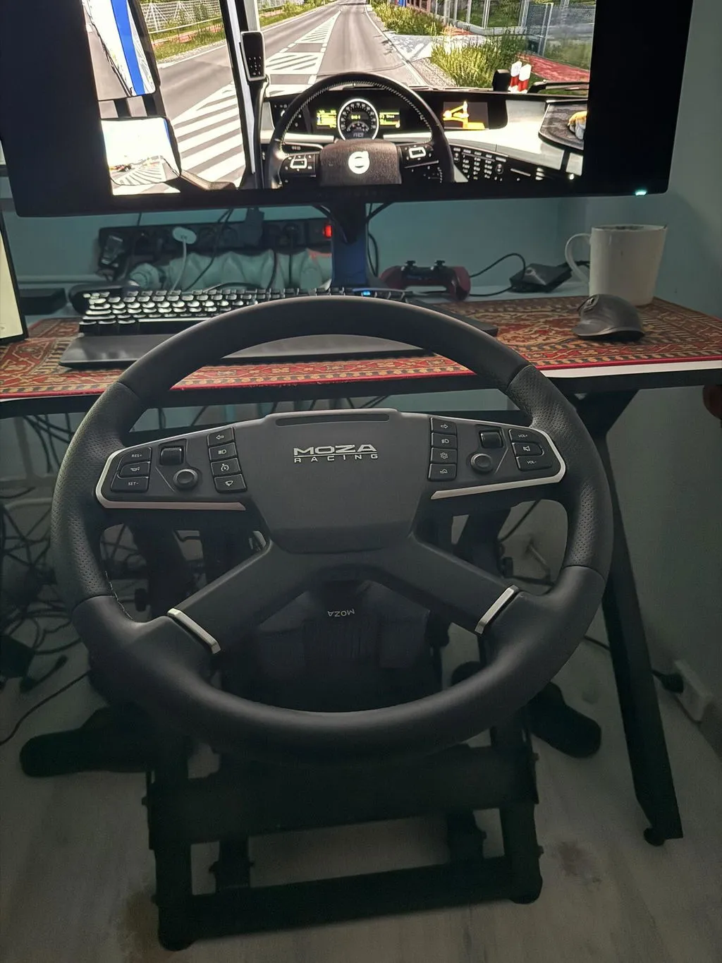 MOZA Racing R5 Bundle Truck volant + base + pédales