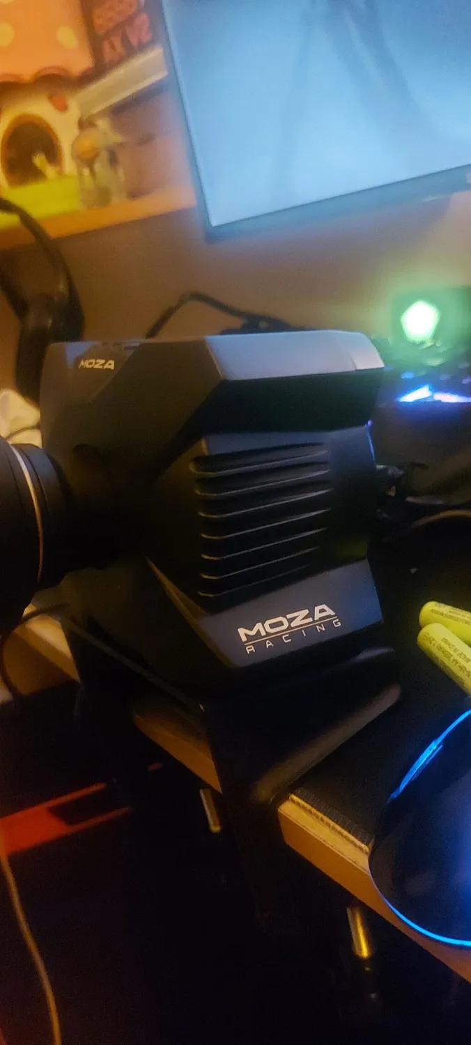 MOZA Racing R3 bundle volant + pédales PC force feedback