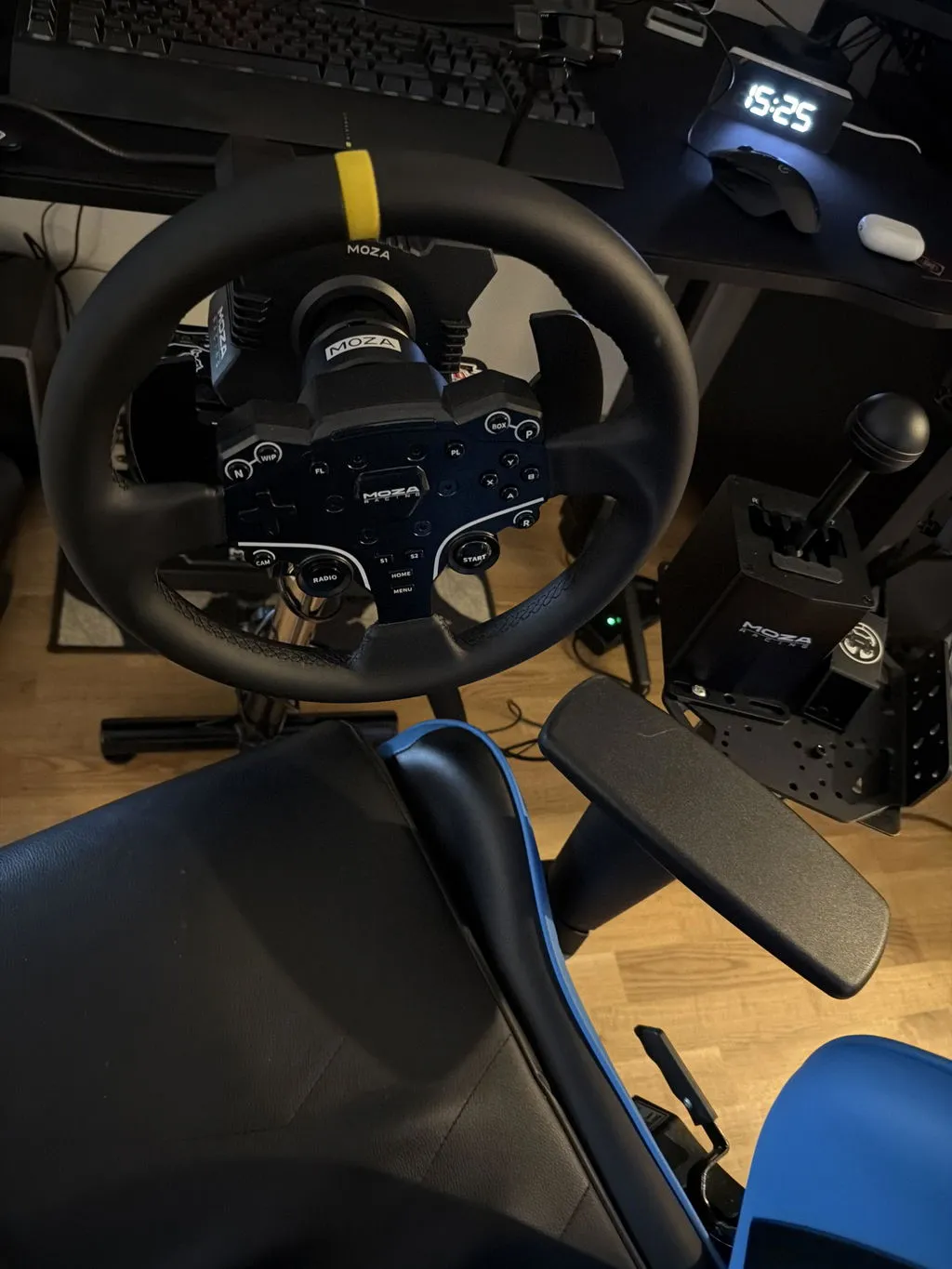 MOZA Racing ESX mod volant rond 12 pouces microfibre